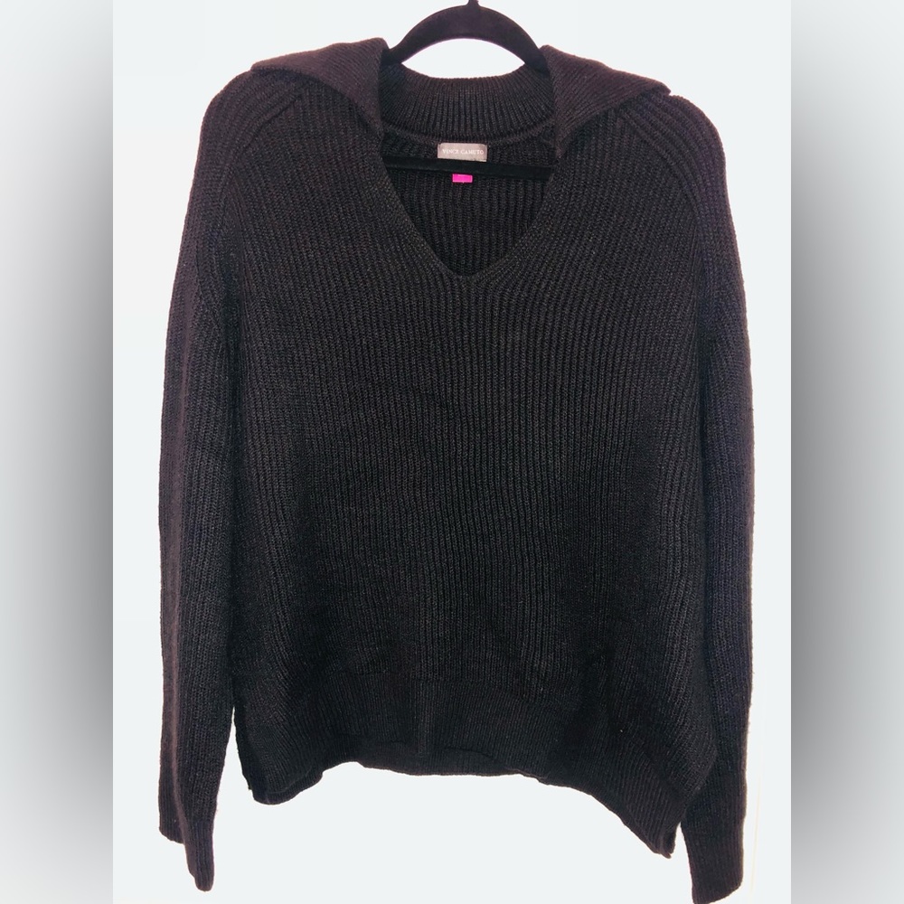 Vince Camuto sweater (M)